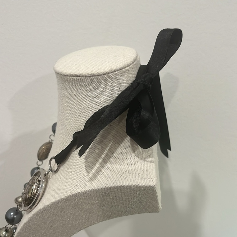 Ribbon Three Tiered Necklace with Gray Dangle Beads and Silver Beaded Links - Picture 6 of 10